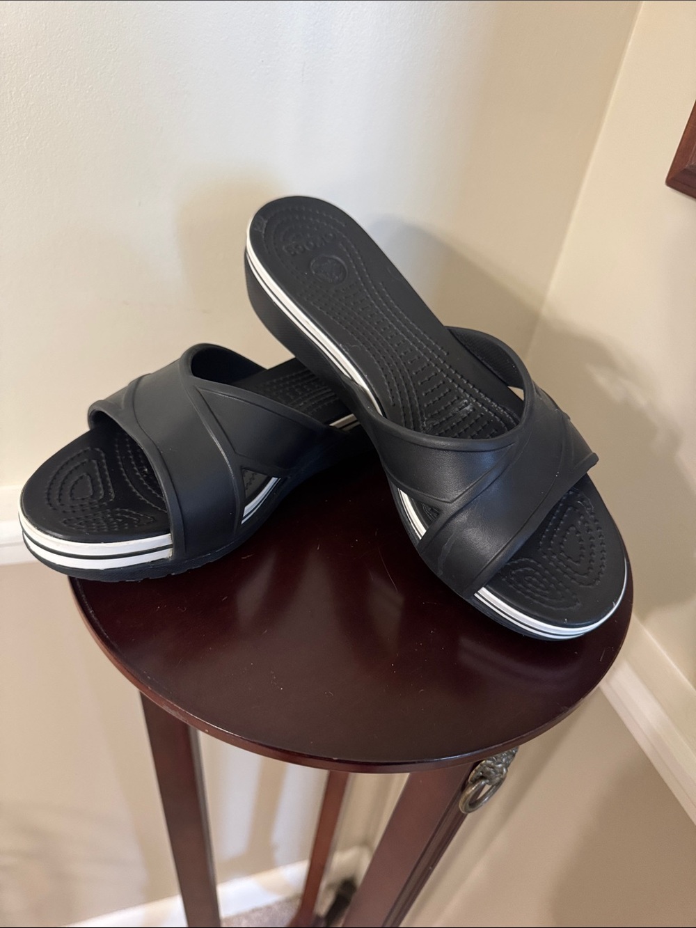 CROCS Women’s Black Slide Sandals with White Stripe